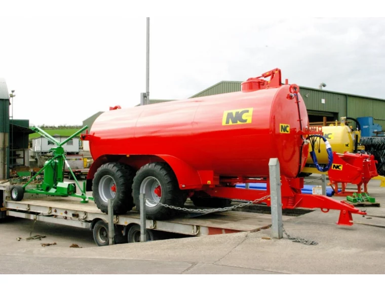 NC Engineering Fekální cisterna s horním plněním NCC4000H